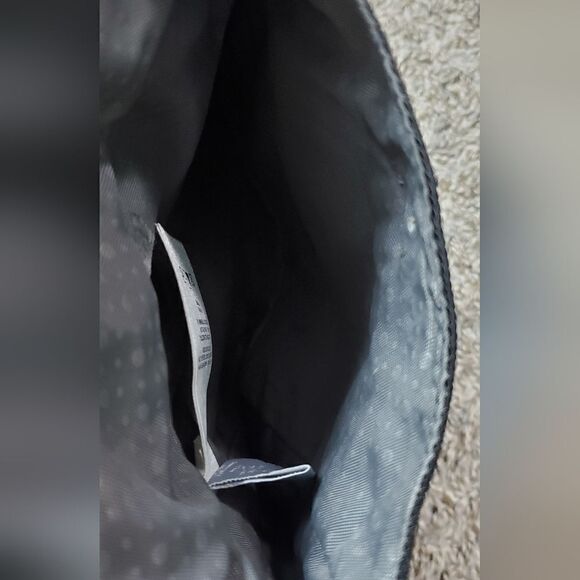 Columbia Black Crossbody Athletic Bag - Picture 6 of 6